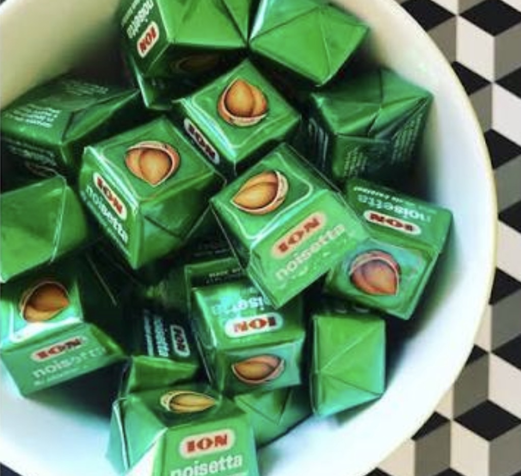 Hazelnut Chocolate - 1 pc