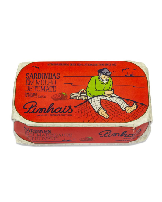 Pinhais Sardines in Tomato Sauce
